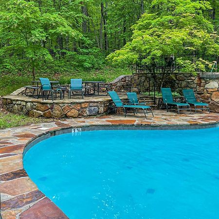 Chalet W Hot Tub, Large Deck, Grill, & Fast Wifi Berkeley Springs Exterior foto